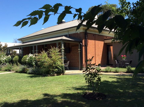 The Old Milltown Police Station B And B - Gold Coast 4U 0