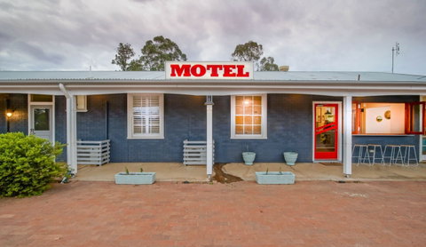 The Platypus Accommodation And Cafe - Accommodation Gold Coast 0