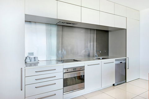 ULTIQA Air On Broadbeach - Accommodation Gold Coast 9