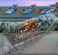 Abbotsford Country House - Gold Coast 4U