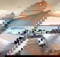 Absolute Waterfront Gerroa - Accommodation Gold Coast