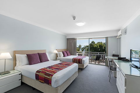 Airlie Beach Hotel - Accommodation Gold Coast 2