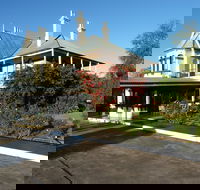 Airlie House Motor Inn - Accommodation Gold Coast