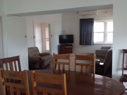 Alby's - Accommodation Gold Coast 1