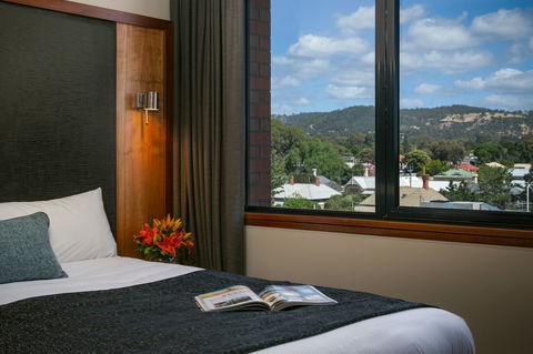 Arkaba Hotel - Gold Coast 4U 1