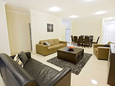 Astina Central Apartments - Accommodation Gold Coast 0