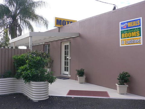 Chinchilla Motel - Accommodation Gold Coast 0