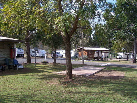 Eidsvold Caravan Park - Gold Coast 4U 1
