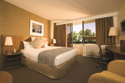 Hotel Urban St Leonards - Accommodation Gold Coast 1