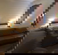 Ikon Hotel - Accommodation Gold Coast