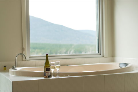 Macedon Ranges Hotel & Spa - 1 Gold Coast 1