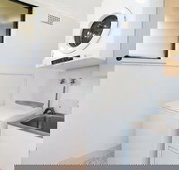 Newcastle Short Stay Apartments - Flagstaff Apartment - Accommodation Gold Coast