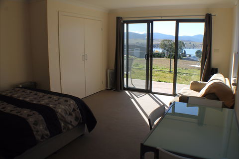 Poley Cow Studio - Accommodation Gold Coast 1