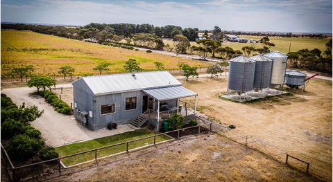 Redwing Farm Barn - Accommodation Gold Coast 0