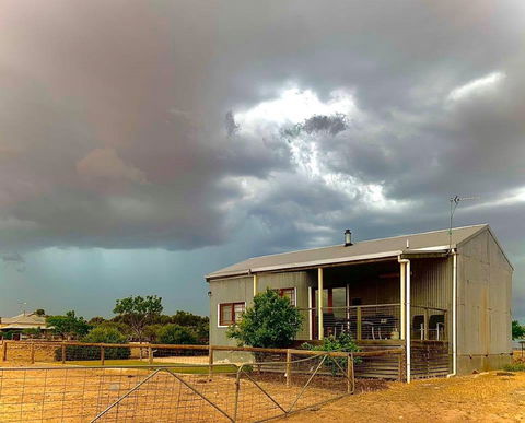 Redwing Farm Barn - Accommodation Gold Coast 1