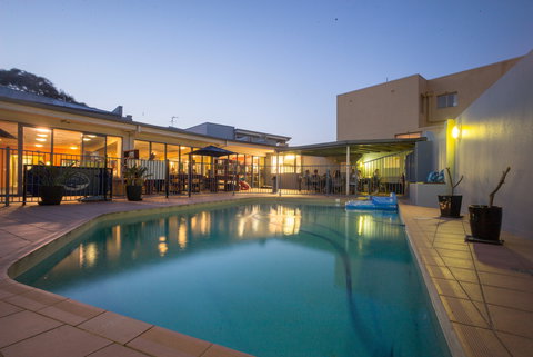 Sydney Beachouse YHA - Collaroy - Accommodation Gold Coast 0