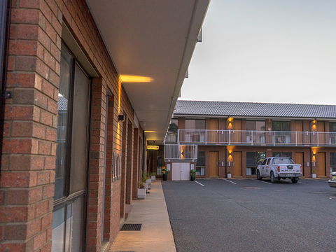 The Palms Motel, Dubbo - Accommodation Gold Coast 1