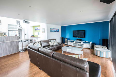48 Echidna Ave Murbko -River Shack Rentals - Accommodation Gold Coast 1