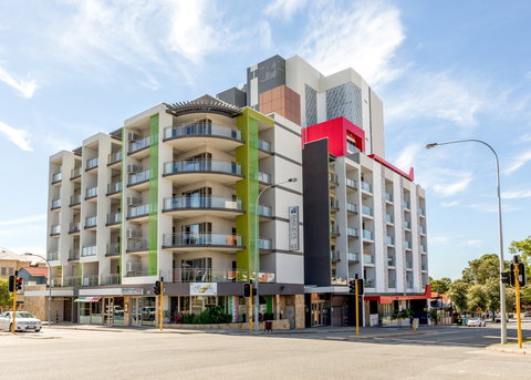 Baileys Serviced Apartments - Accommodation Gold Coast 2