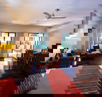 BroomeTown BB Boutique Accommodation - Gold Coast 4U