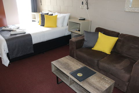 Childers Oasis Motel - Accommodation Gold Coast 0