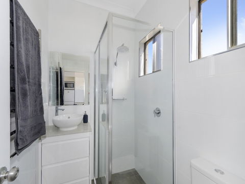 Coolah Shorts - Self Contained Apartments - Accommodation Gold Coast 1