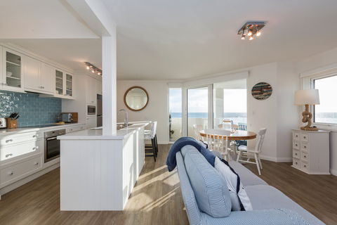 Cottesloe Blue Apartment - Accommodation Gold Coast 0