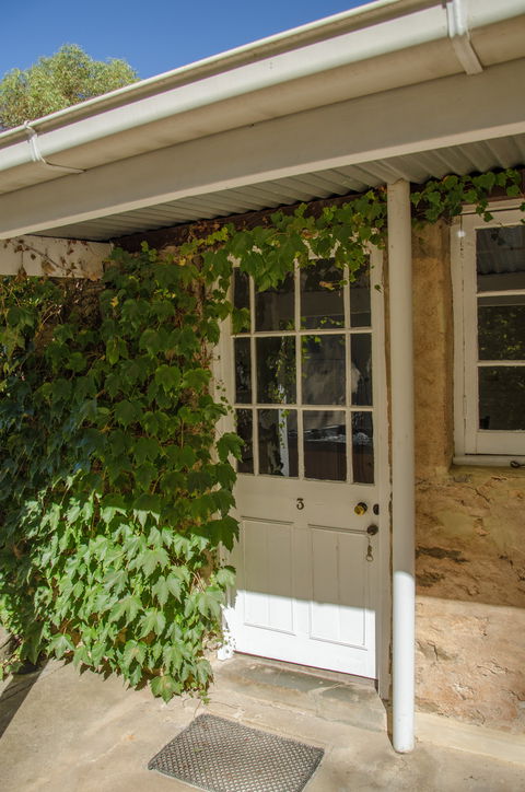 Ford Cottage Bed & Breakfast - Accommodation Gold Coast 1