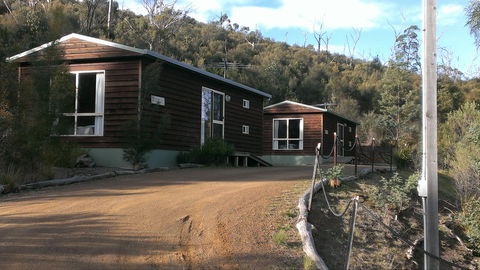 Hobart Bush Cabins - Accommodation Gold Coast 0