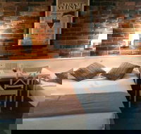 Hornsby Inn - Accommodation Gold Coast