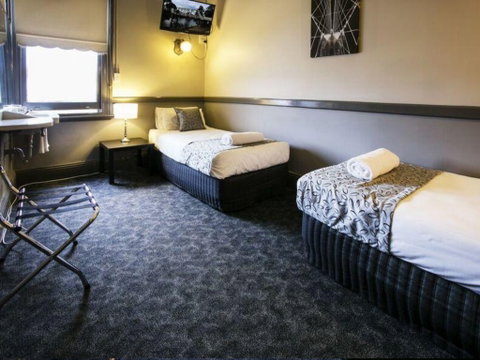 Imperial Maitland - Accommodation Gold Coast 0