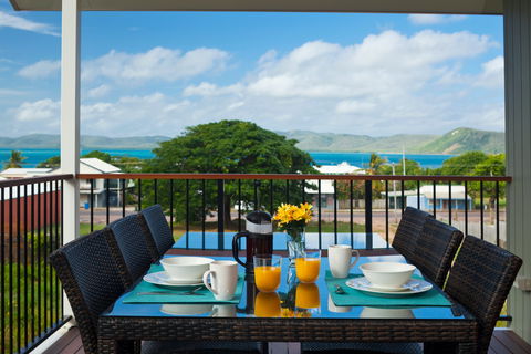 Island Villas And Apartments - Accommodation Gold Coast 1