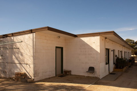 Kimba Units - Apartment 5 - Accommodation Gold Coast 1