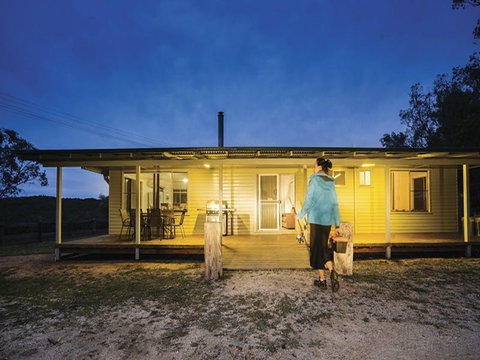 Lavender Vale Cottage - Accommodation Gold Coast 1