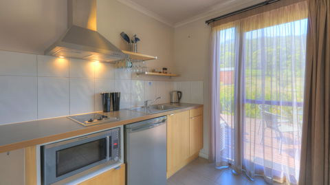 Parsons Bay Retreat - Accommodation Gold Coast 2