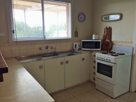 Rattie's Residence - Accommodation Gold Coast 2