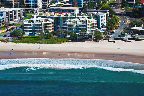Rolling Surf Resort - Accommodation Gold Coast 0
