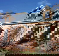 Table Top Mountain Cottages - Gold Coast 4U