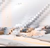 The Bundanoon Country Inn Motel - 1 Gold Coast