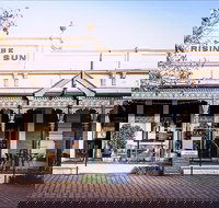 The Rising Sun Hotel - Accommodation Gold Coast