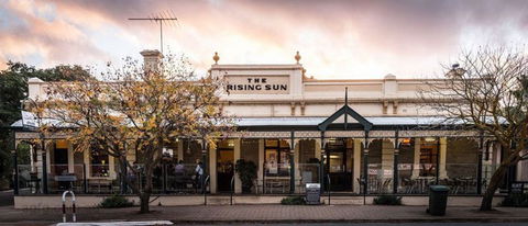 The Rising Sun Hotel - Accommodation Gold Coast 1