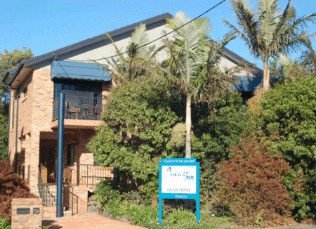 Creekside Inn - Gold Coast 4U