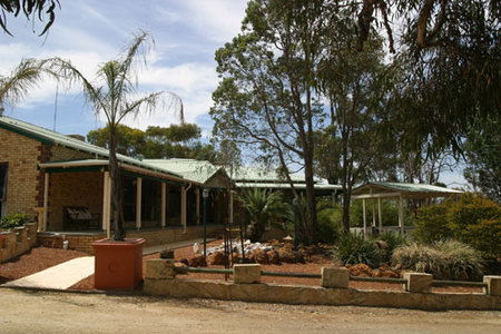 Black Wattle Retreat - Accommodation Gold Coast 0