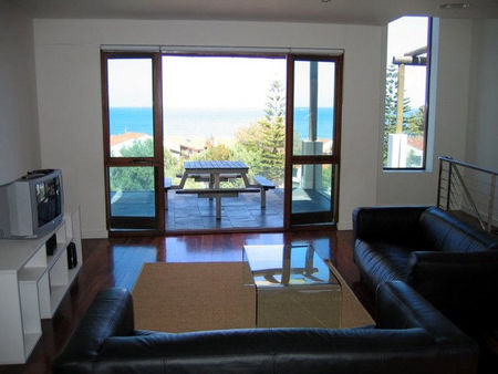 Guadalupe Hill - Accommodation Gold Coast 2