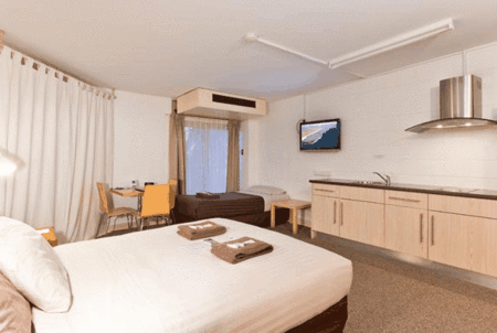 Best Western Seabreeze Resort - Accommodation Gold Coast 1
