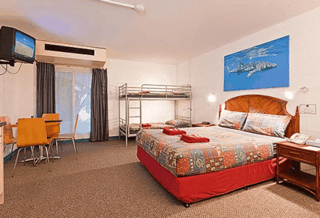 Best Western Seabreeze Resort - Accommodation Gold Coast 3