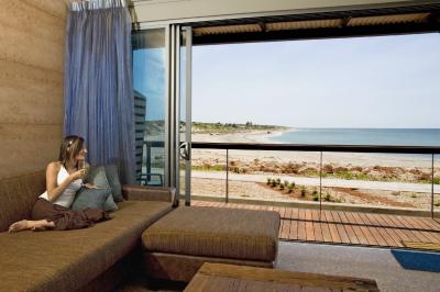 Novotel Ningaloo Resort - Accommodation Gold Coast 1