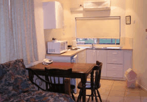 Mount Barker Valley Views Motel & Chalets - Accommodation Gold Coast 3