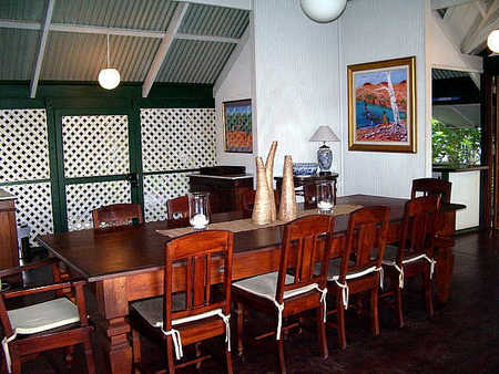 McAlpine House - Gold Coast 4U 1