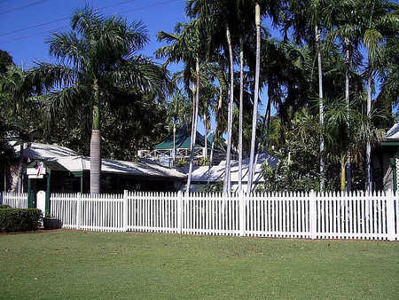 McAlpine House - Gold Coast 4U 2